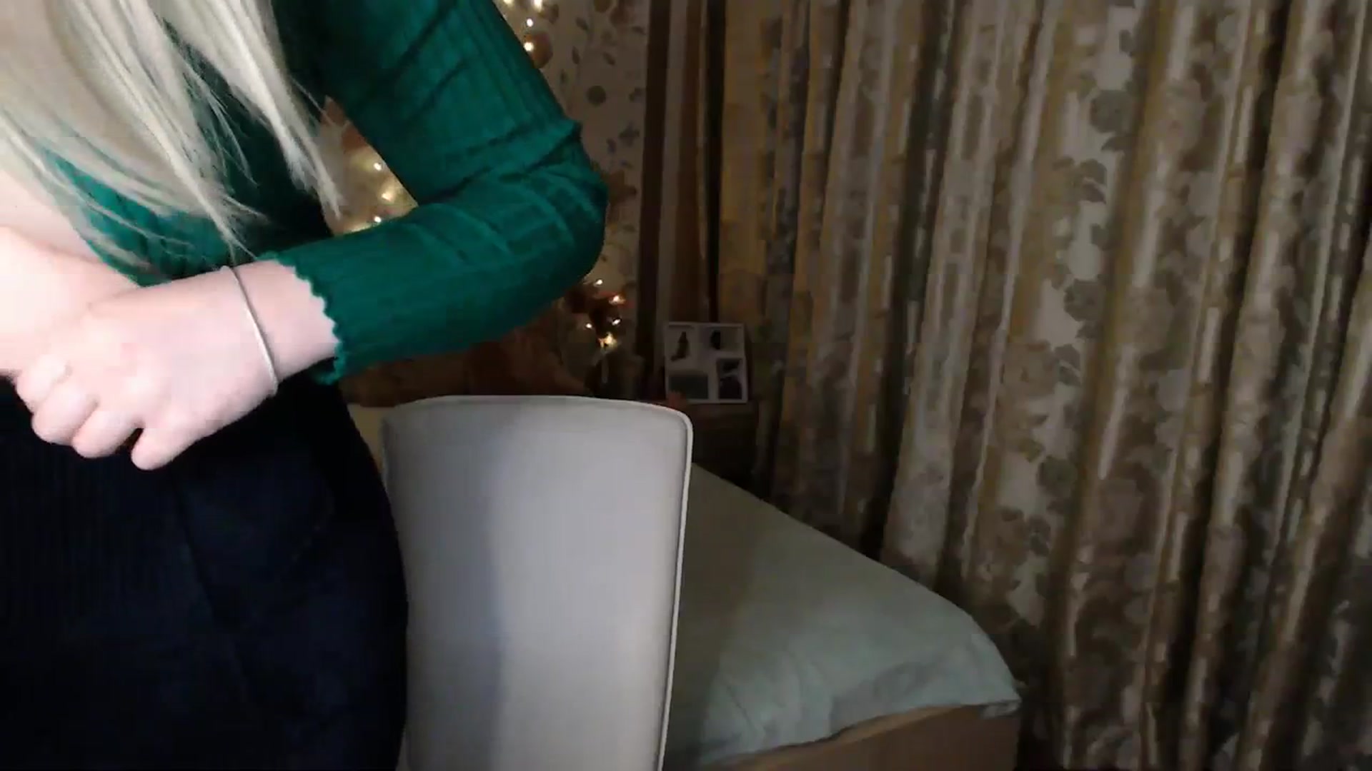 Gallery image thumbnail from Nice_Ass007's myfreecams stream on, 07/28/2023, 22:28 image 8 of 20