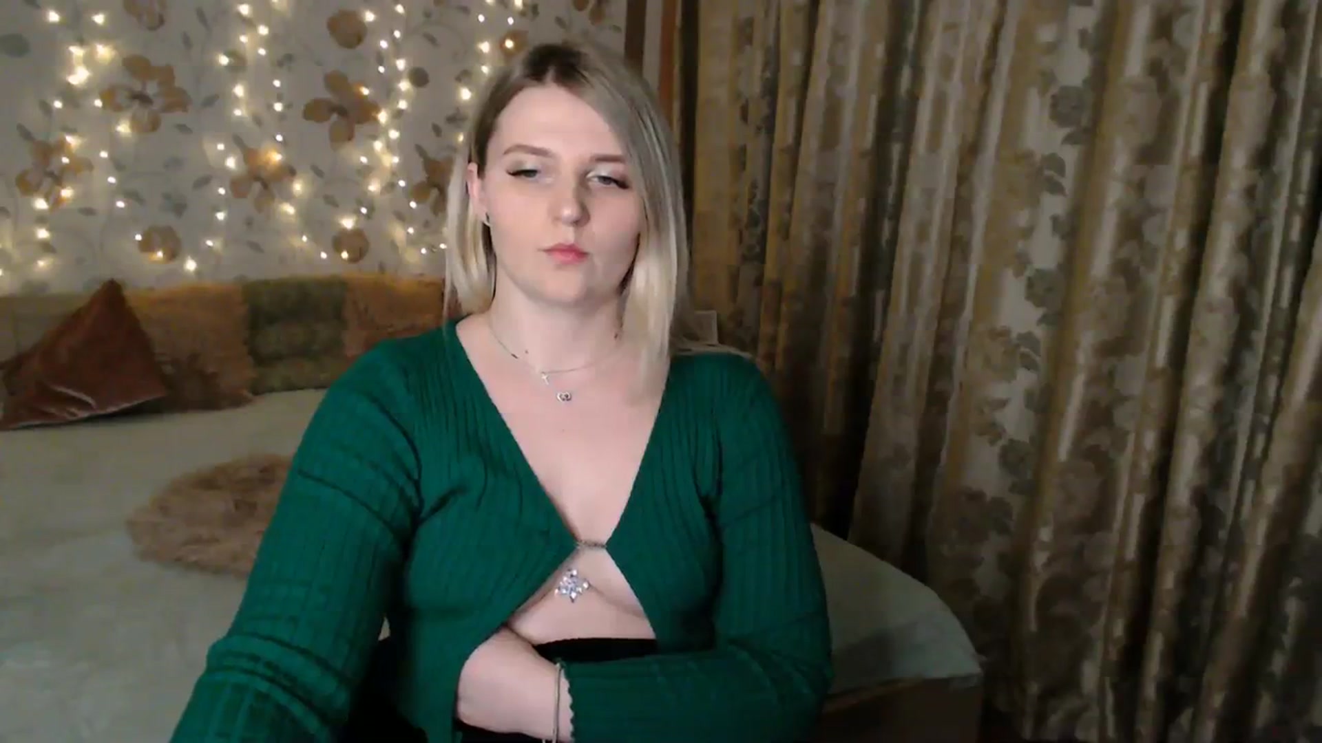 Gallery image thumbnail from Nice_Ass007's myfreecams stream on, 07/28/2023, 22:28 image 4 of 20