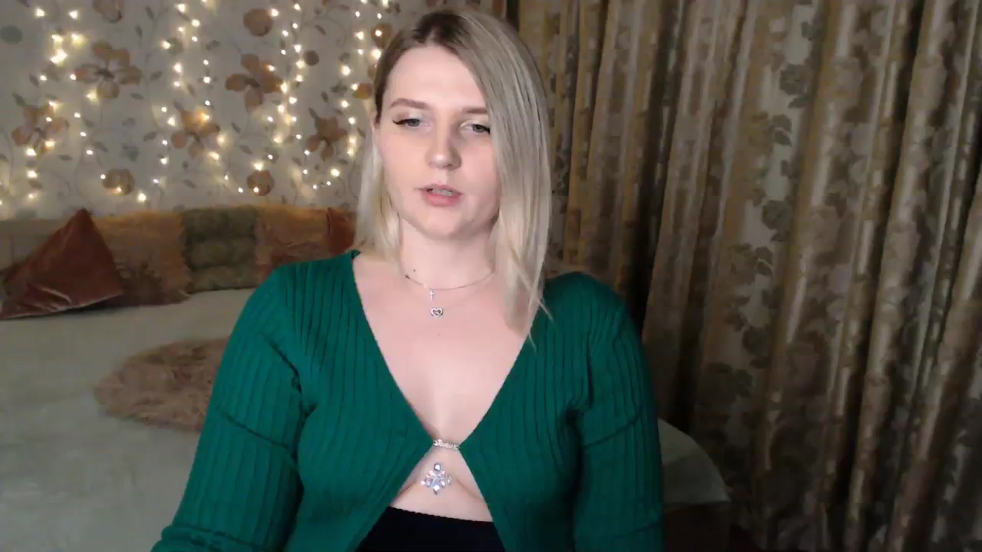 Gallery image thumbnail from Nice_Ass007's myfreecams stream on, 07/28/2023, 23:44 image 3 of 20