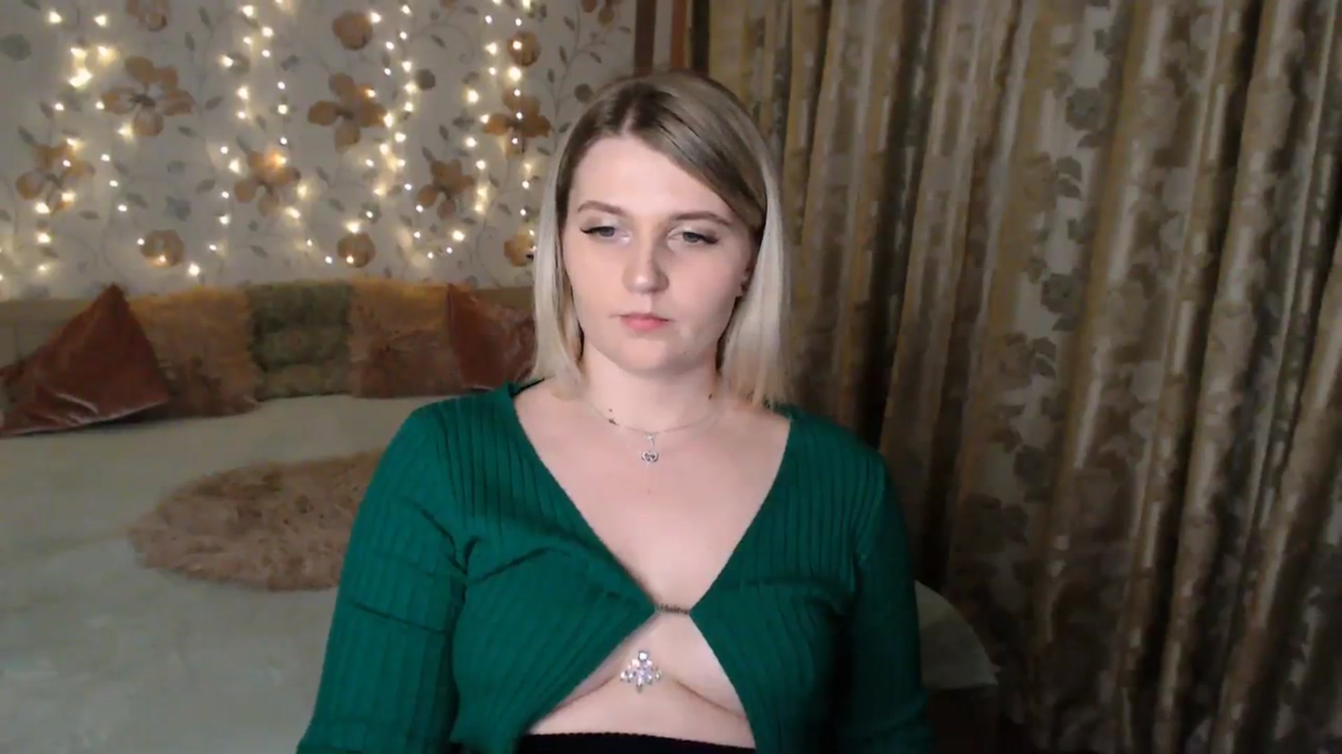 Gallery image thumbnail from Nice_Ass007's myfreecams stream on, 07/28/2023, 23:44 image 17 of 20