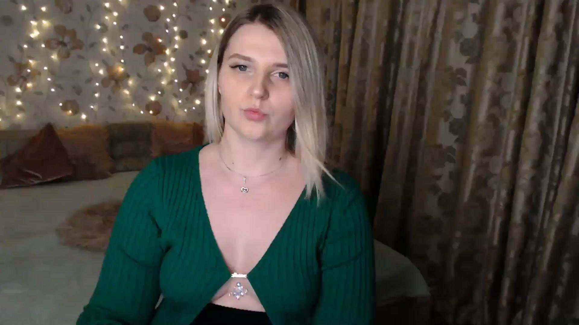 Gallery image thumbnail from Nice_Ass007's myfreecams stream on, 07/28/2023, 23:44 image 4 of 20