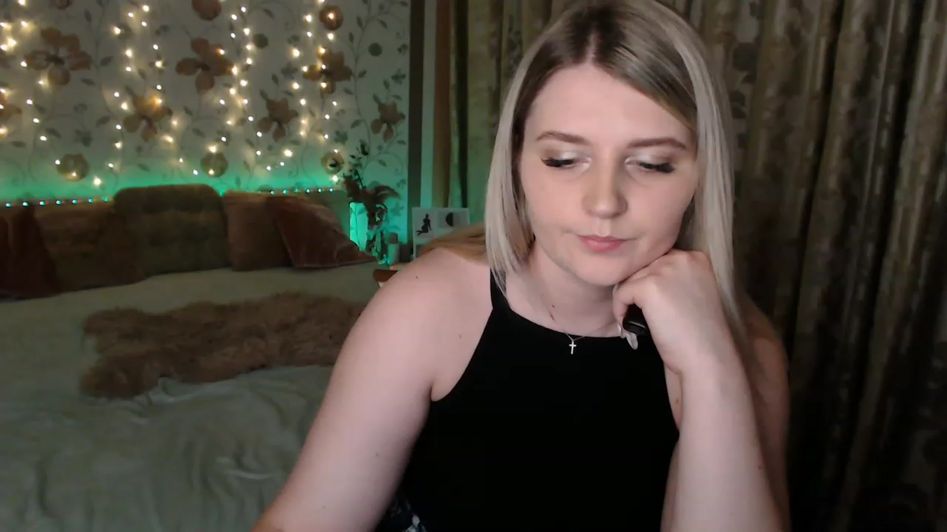 Gallery image thumbnail from Nice_Ass007's myfreecams stream on, 08/02/2023, 21:36 image 14 of 20