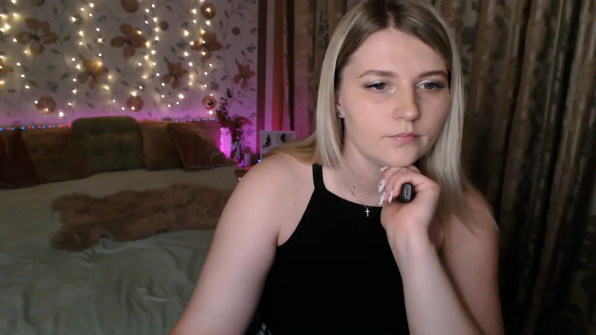 Gallery image thumbnail from Nice_Ass007's myfreecams stream on, 08/02/2023, 21:36 image 15 of 20