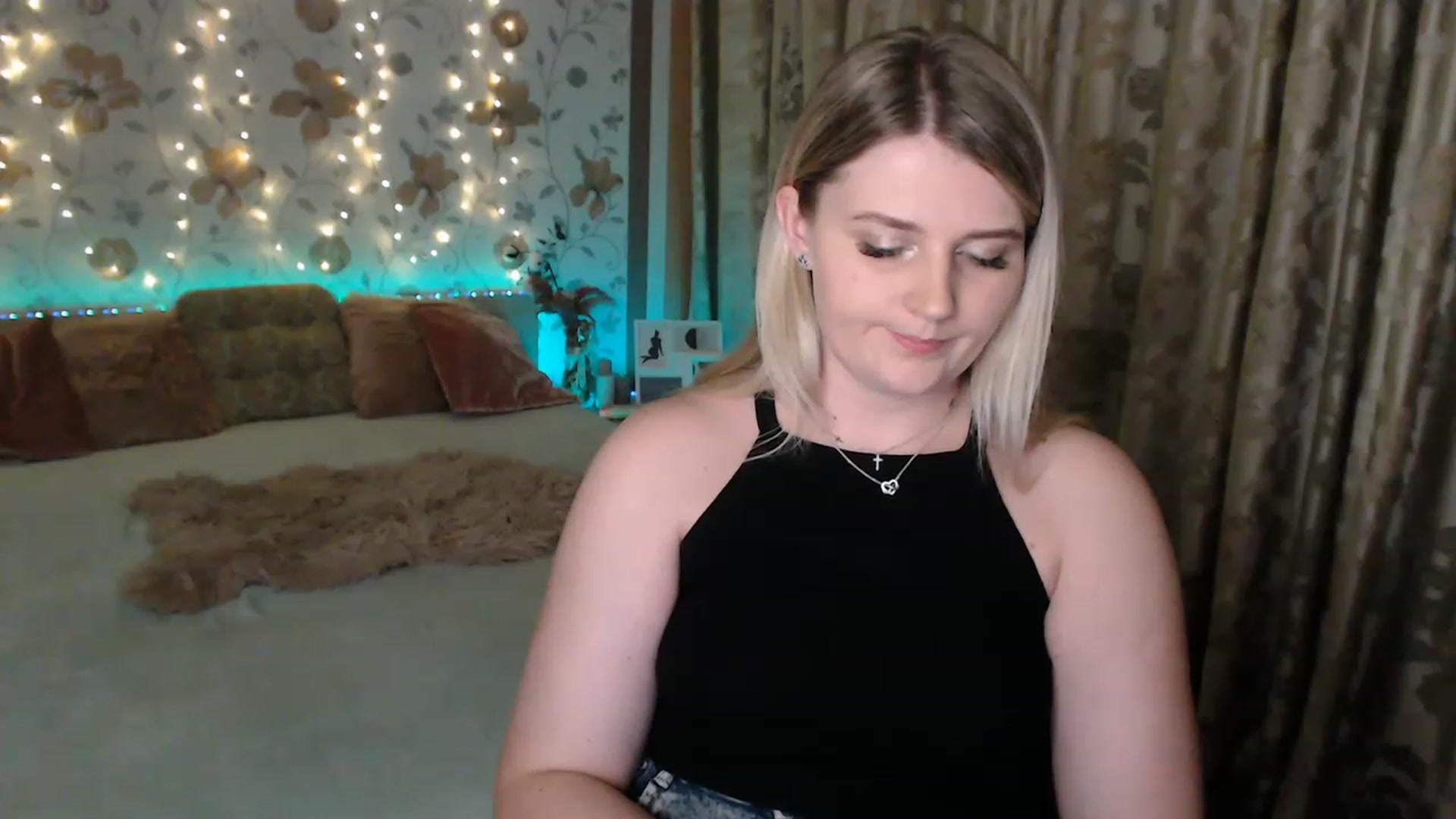 Gallery image thumbnail from Nice_Ass007's myfreecams stream on, 08/02/2023, 23:23 image 4 of 20