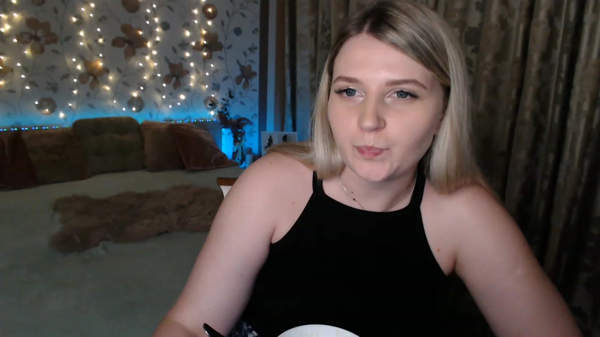 Gallery image thumbnail from Nice_Ass007's myfreecams stream on, 08/03/2023, 24:00 image 8 of 20
