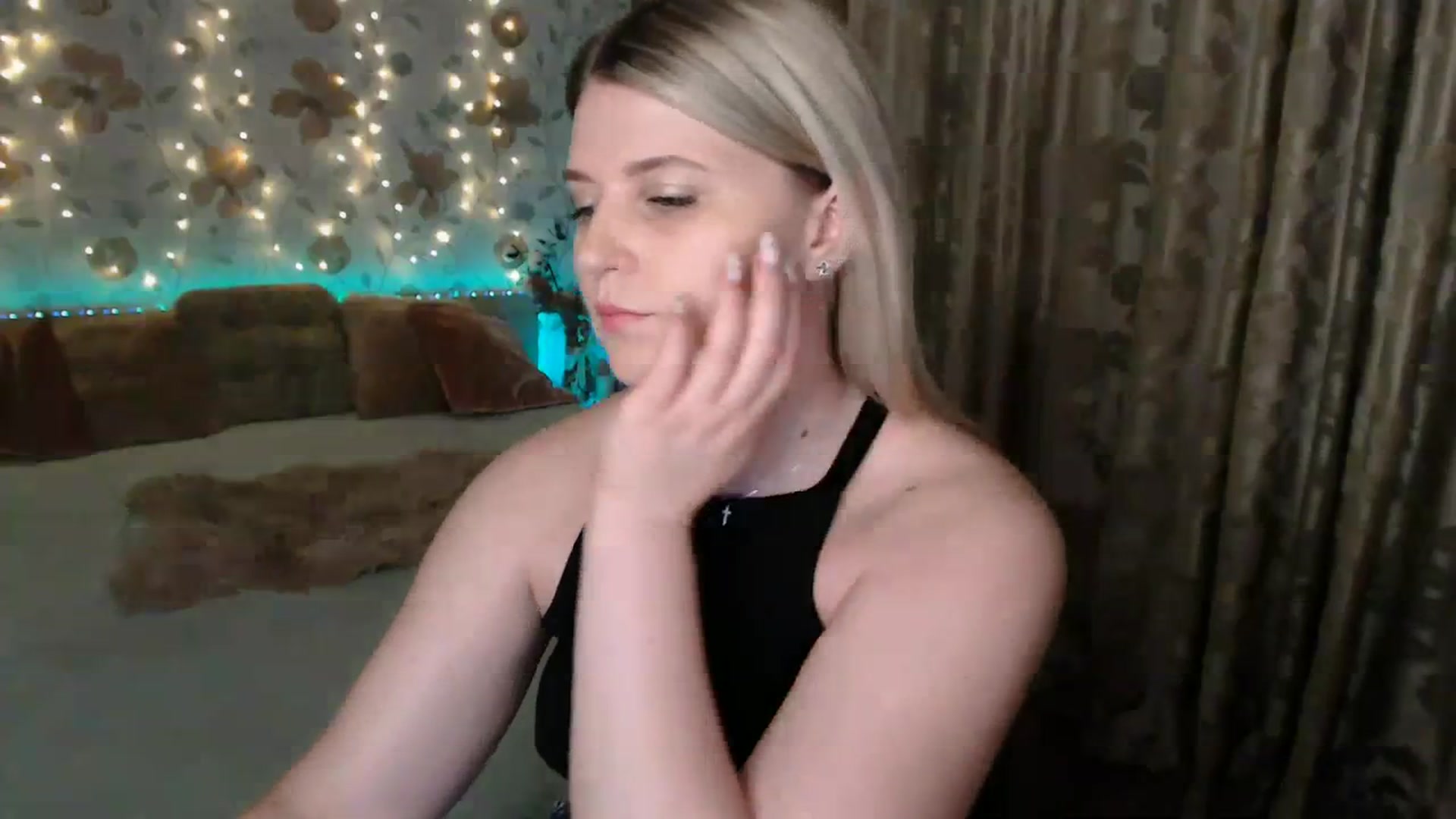 Gallery image thumbnail from Nice_Ass007's myfreecams stream on, 08/03/2023, 01:47 image 17 of 20