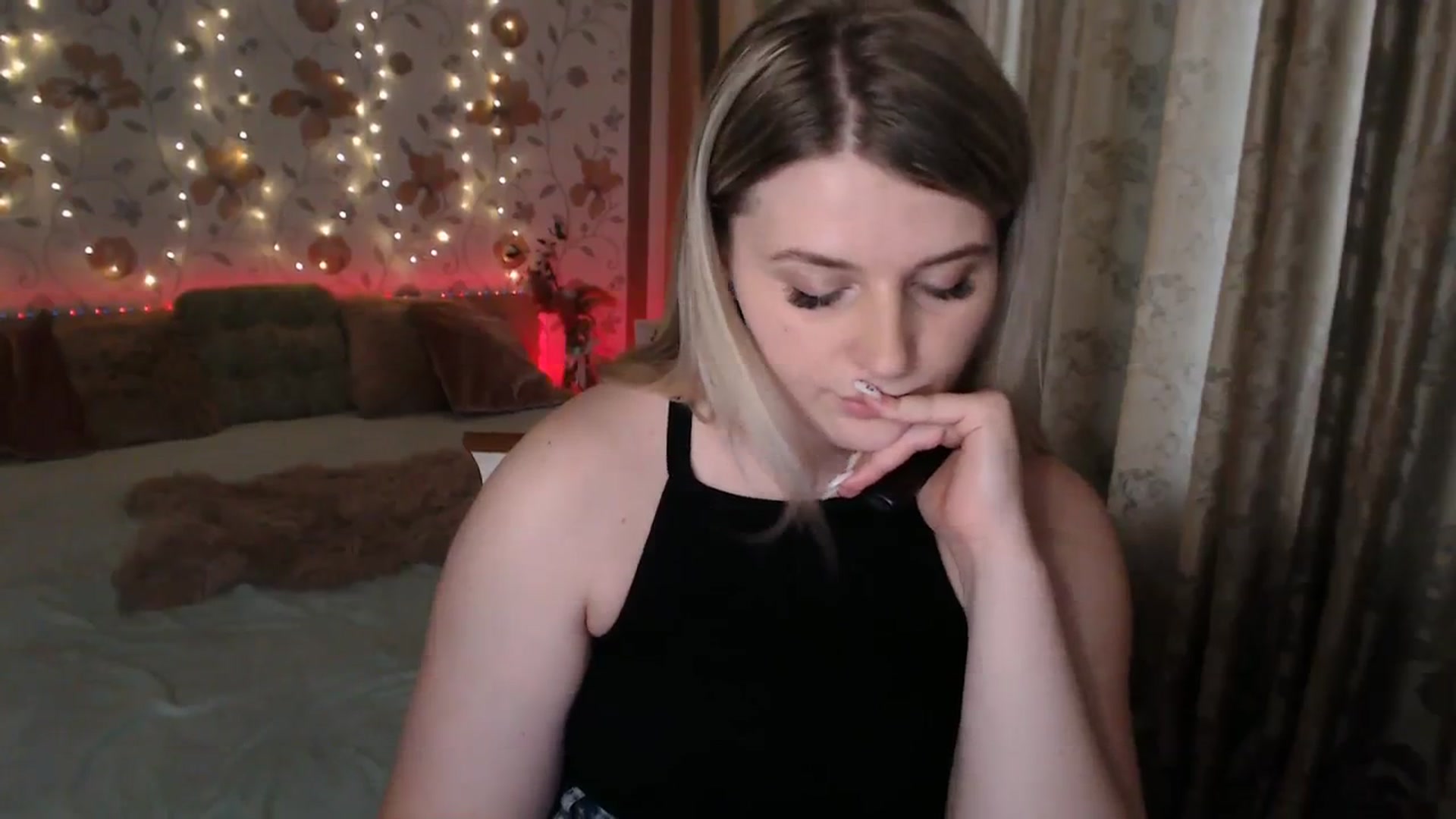 Gallery image thumbnail from Nice_Ass007's myfreecams stream on, 08/03/2023, 04:57 image 4 of 20