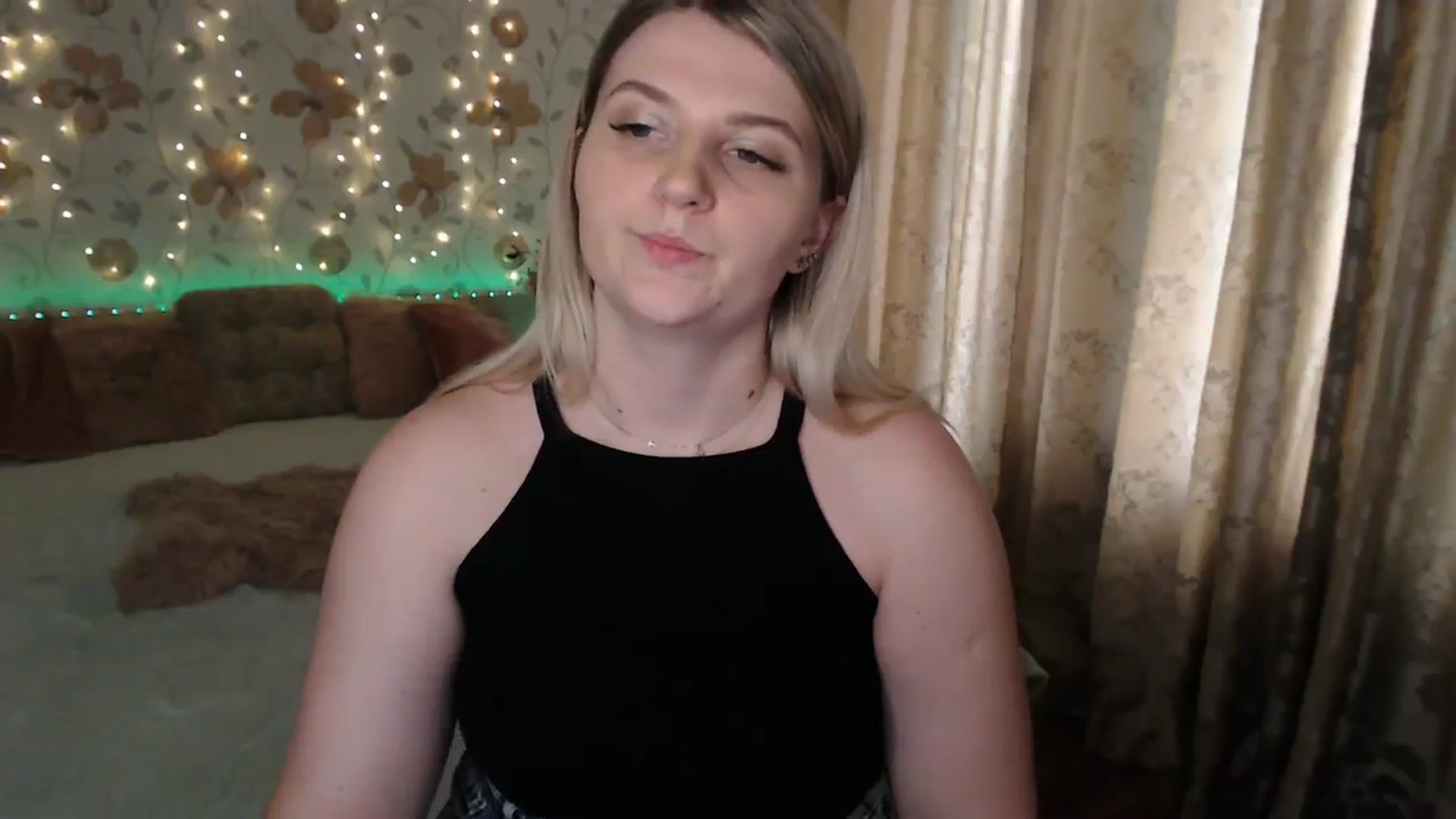 Gallery image thumbnail from Nice_Ass007's myfreecams stream on, 08/03/2023, 04:57 image 10 of 20
