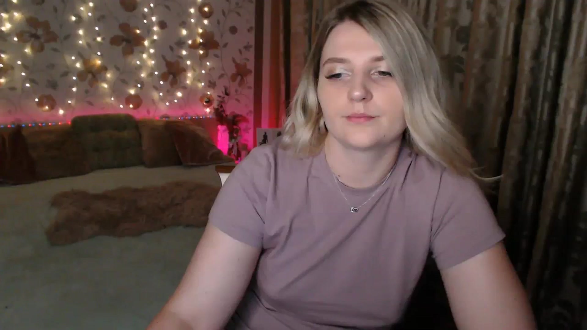 Gallery image thumbnail from Nice_Ass007's myfreecams stream on, 08/03/2023, 21:41 image 19 of 20