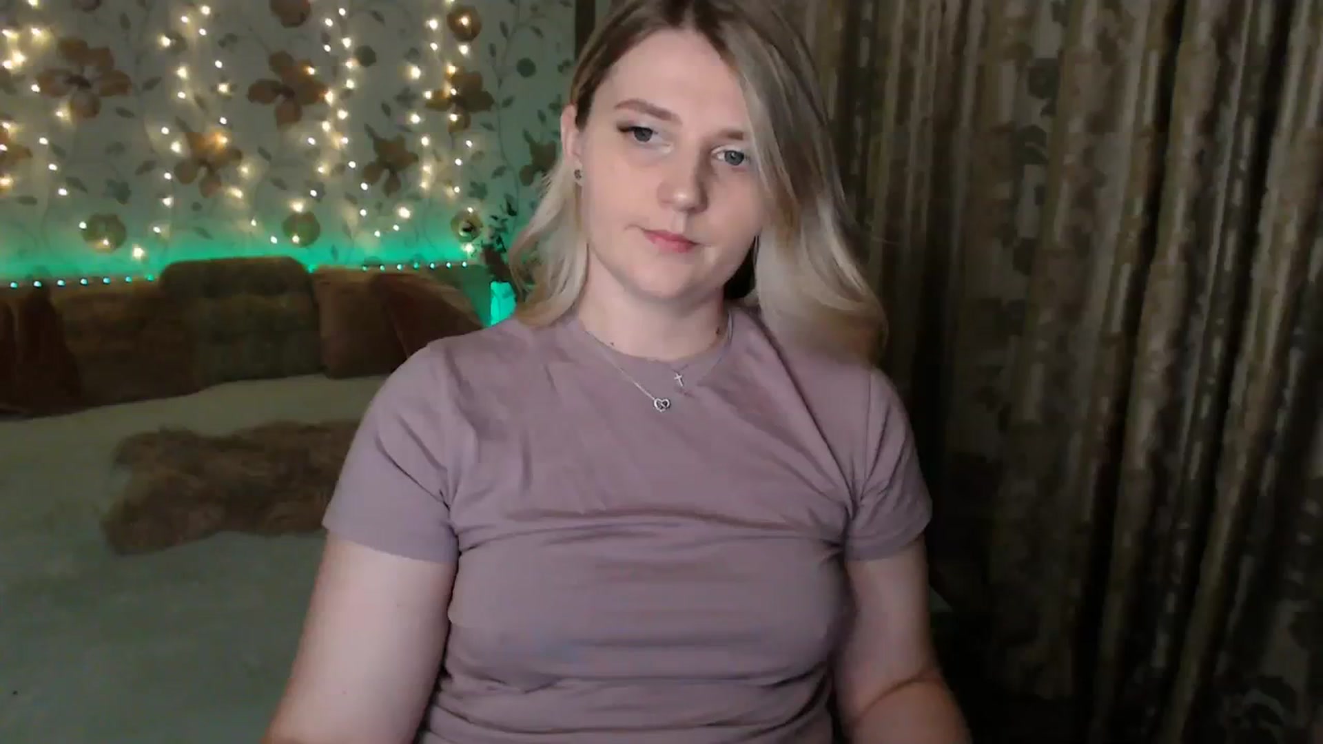 Gallery image thumbnail from Nice_Ass007's myfreecams stream on, 08/03/2023, 21:41 image 13 of 20