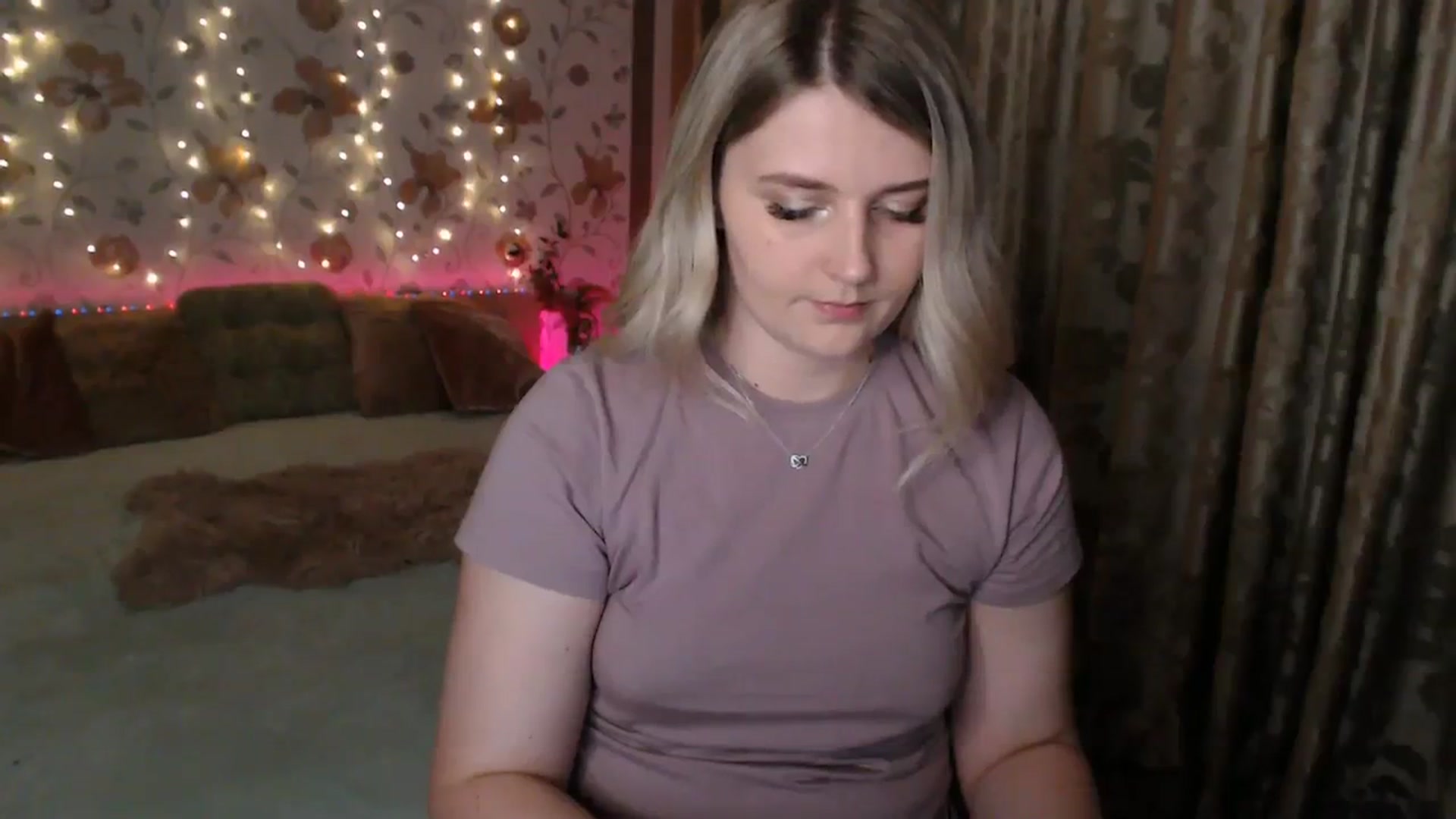 Gallery image thumbnail from Nice_Ass007's myfreecams stream on, 08/03/2023, 21:41 image 20 of 20