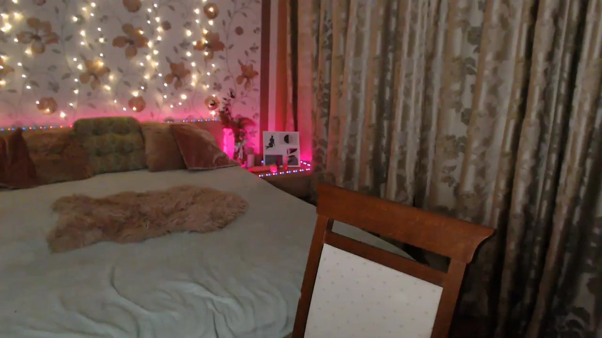 Gallery image thumbnail from Nice_Ass007's myfreecams stream on, 08/03/2023, 23:18 image 3 of 20