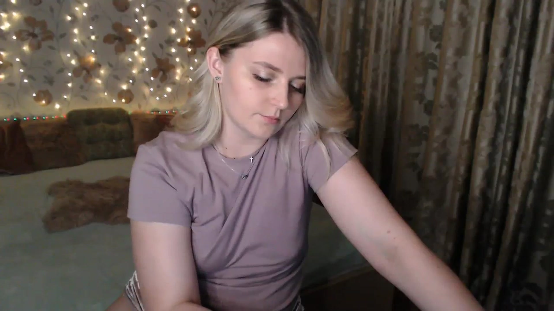 Gallery image thumbnail from Nice_Ass007's myfreecams stream on, 08/03/2023, 23:18 image 10 of 20