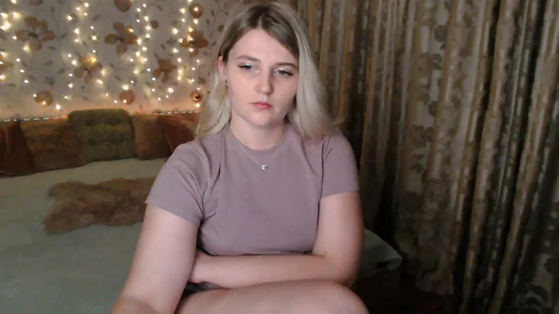 Gallery image thumbnail from Nice_Ass007's myfreecams stream on, 08/04/2023, 24:53 image 19 of 20