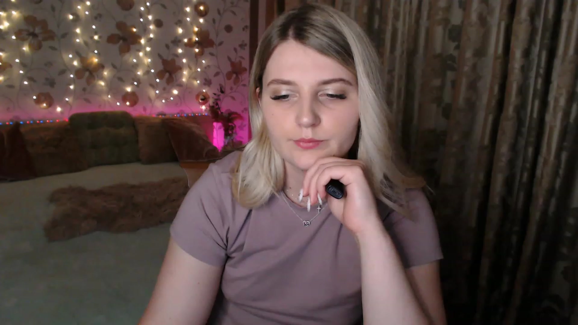 Gallery image thumbnail from Nice_Ass007's myfreecams stream on, 08/04/2023, 02:07 image 20 of 20