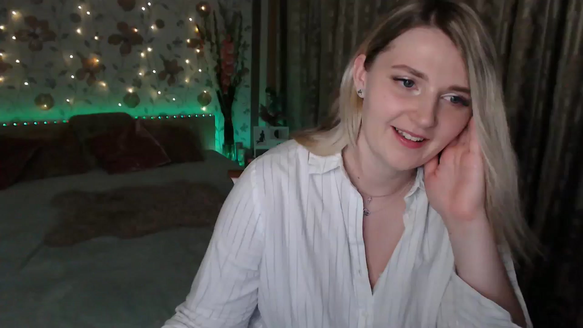 Gallery image thumbnail from Nice_Ass007's myfreecams stream on, 08/05/2023, 19:36 image 13 of 20