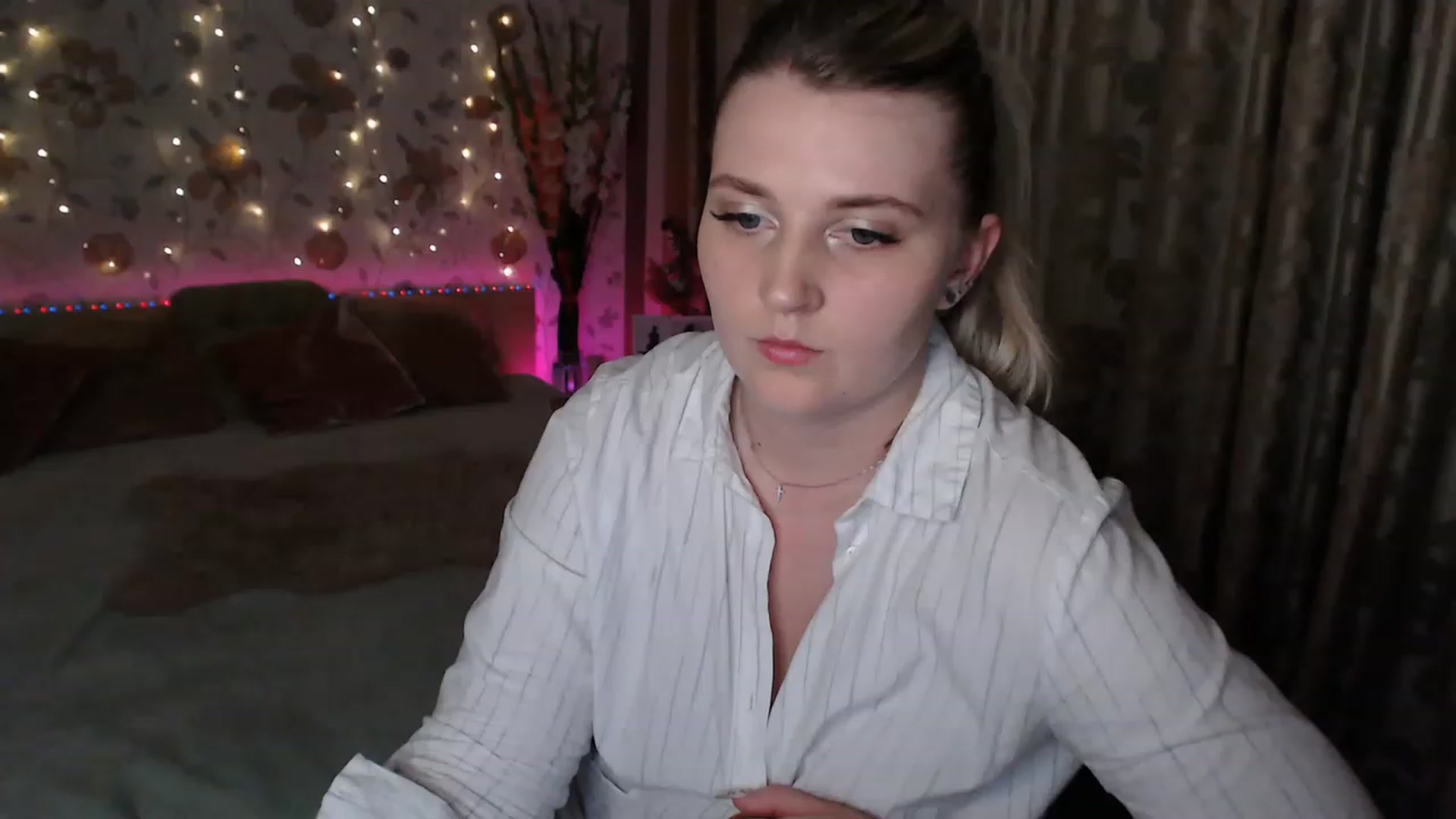 Gallery image thumbnail from Nice_Ass007's myfreecams stream on, 08/06/2023, 24:34 image 4 of 20