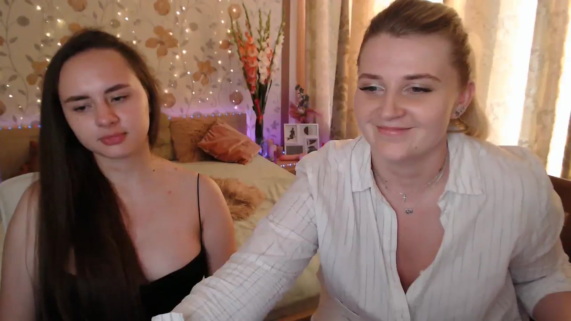 Gallery image thumbnail from Nice_Ass007's myfreecams stream on, 08/06/2023, 04:25 image 20 of 20