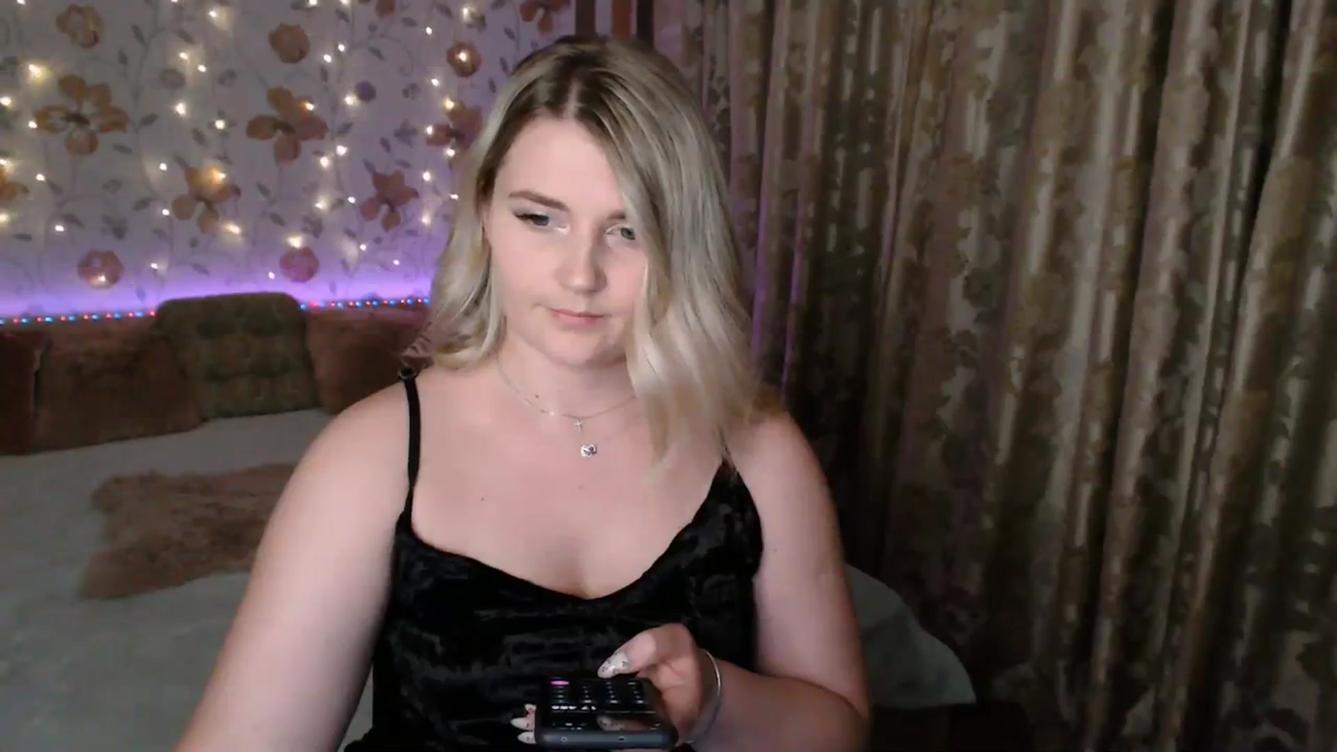 Gallery image thumbnail from Nice_Ass007's myfreecams stream on, 08/08/2023, 21:03 image 19 of 20