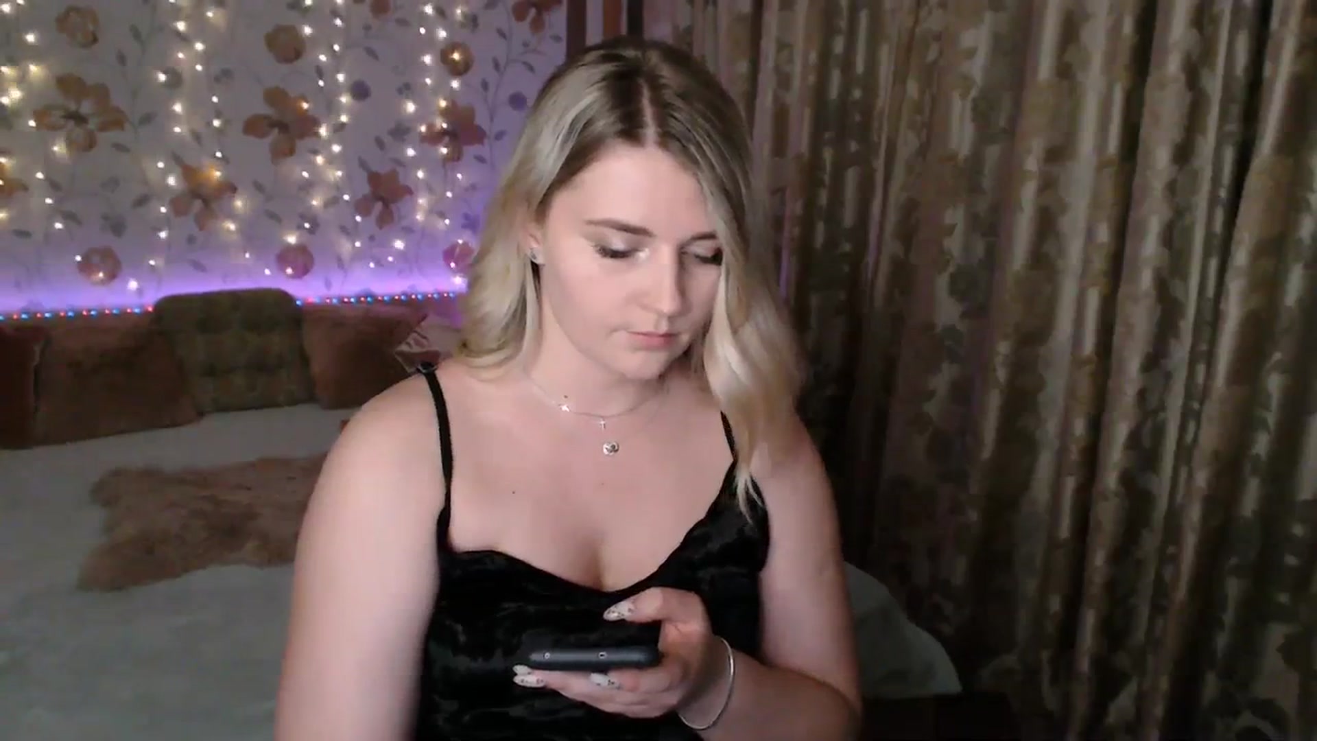 Gallery image thumbnail from Nice_Ass007's myfreecams stream on, 08/08/2023, 21:03 image 18 of 20
