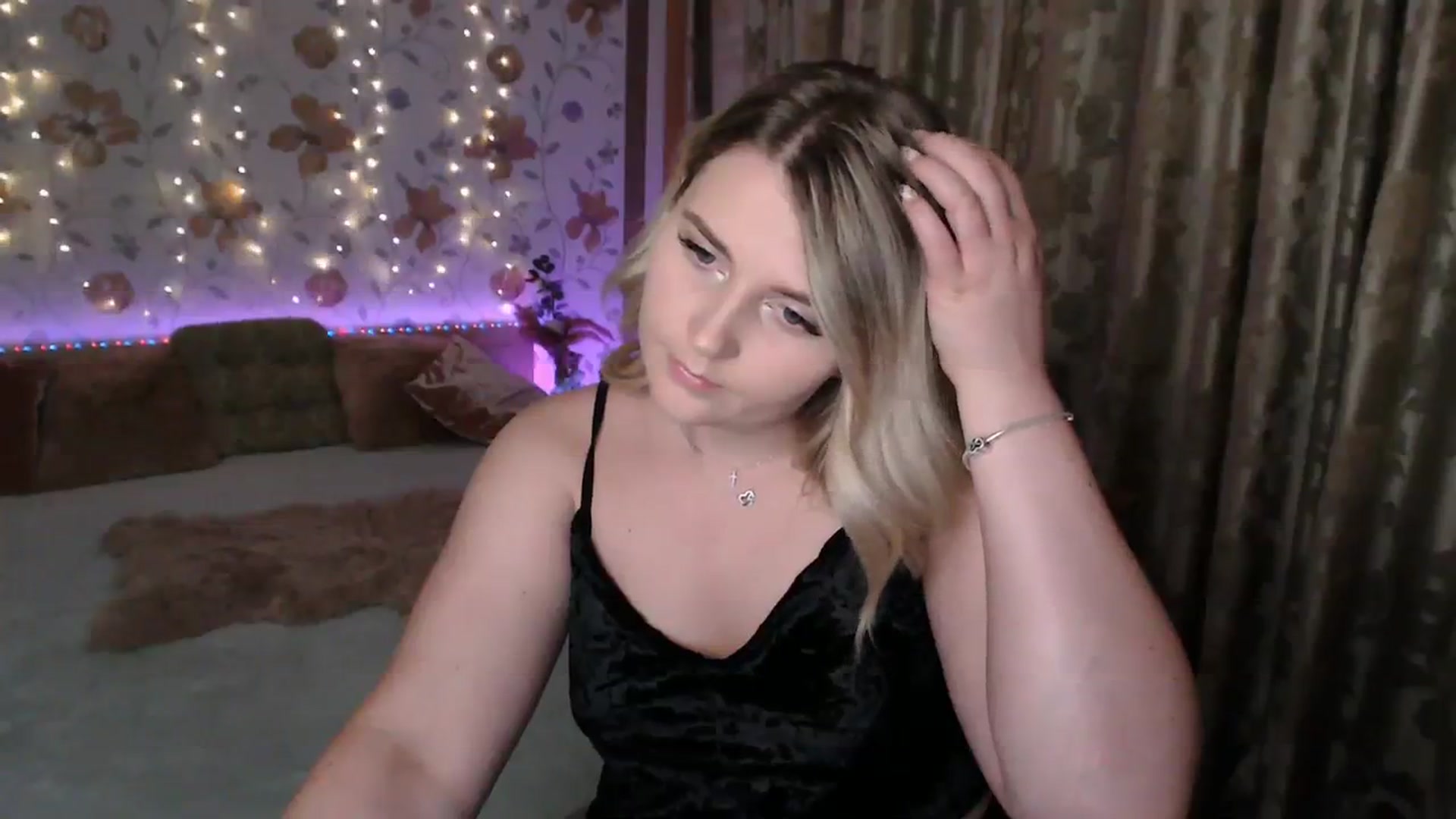 Gallery image thumbnail from Nice_Ass007's myfreecams stream on, 08/08/2023, 22:09 image 20 of 20