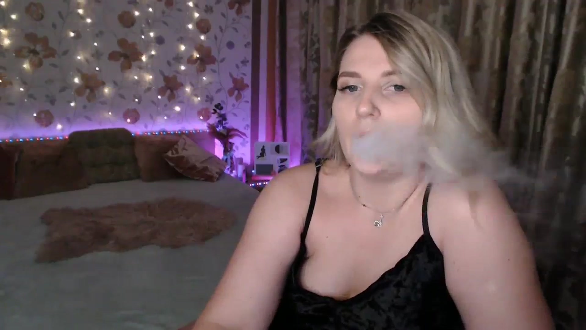 Gallery image thumbnail from Nice_Ass007's myfreecams stream on, 08/08/2023, 22:43 image 3 of 20
