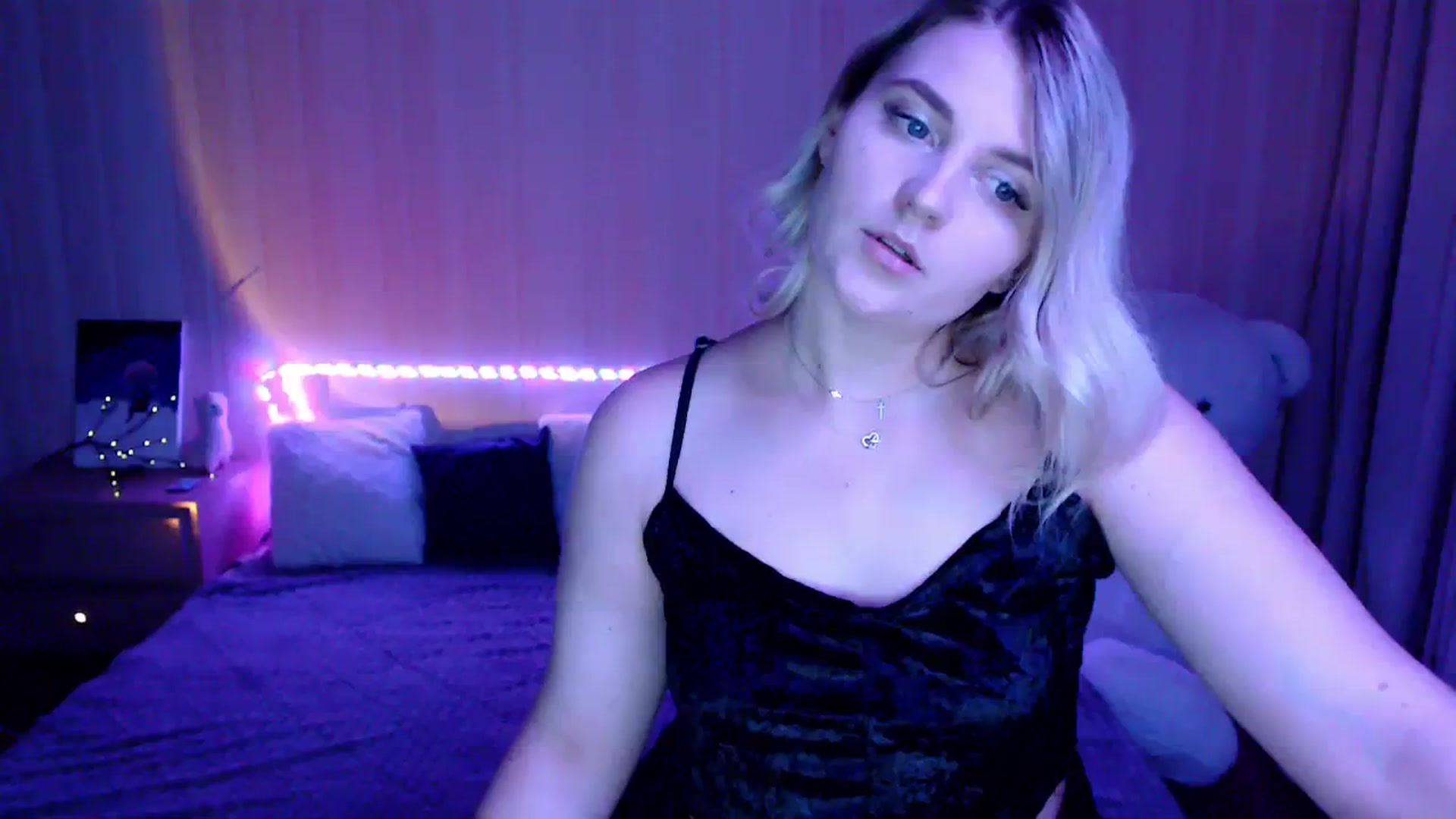 Gallery image thumbnail from Nice_Ass007's myfreecams stream on, 08/09/2023, 02:07 image 3 of 20