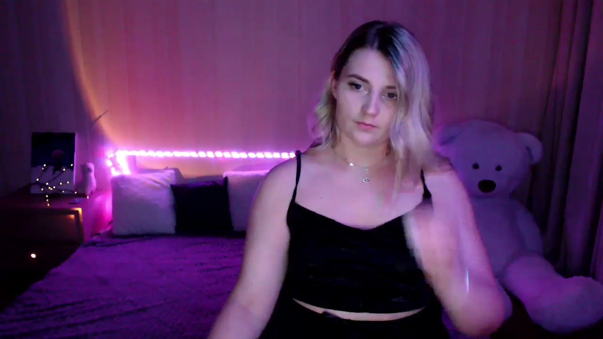 Gallery image thumbnail from Nice_Ass007's myfreecams stream on, 08/09/2023, 02:07 image 13 of 20