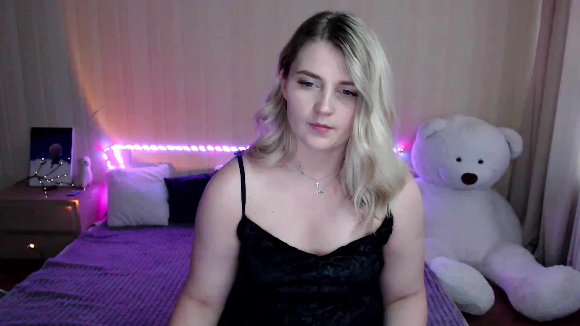 Gallery image thumbnail from Nice_Ass007's myfreecams stream on, 08/09/2023, 04:59 image 3 of 20