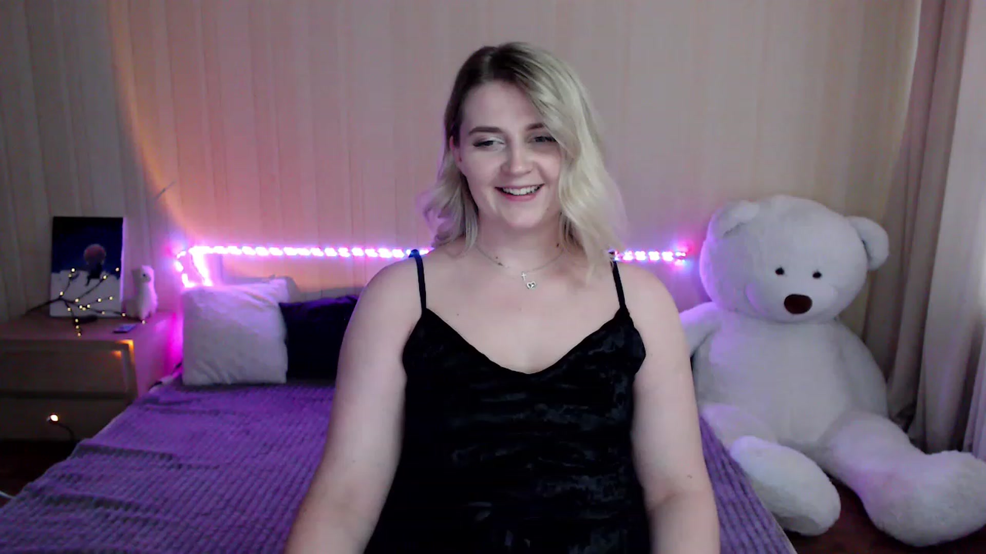 Gallery image thumbnail from Nice_Ass007's myfreecams stream on, 08/09/2023, 04:59 image 8 of 20