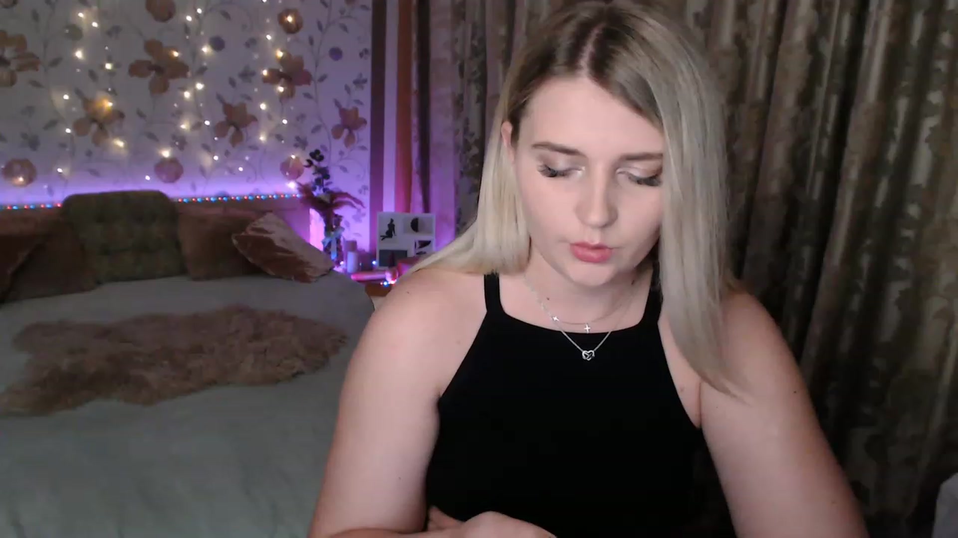 Gallery image thumbnail from Nice_Ass007's myfreecams stream on, 08/10/2023, 21:46 image 12 of 20