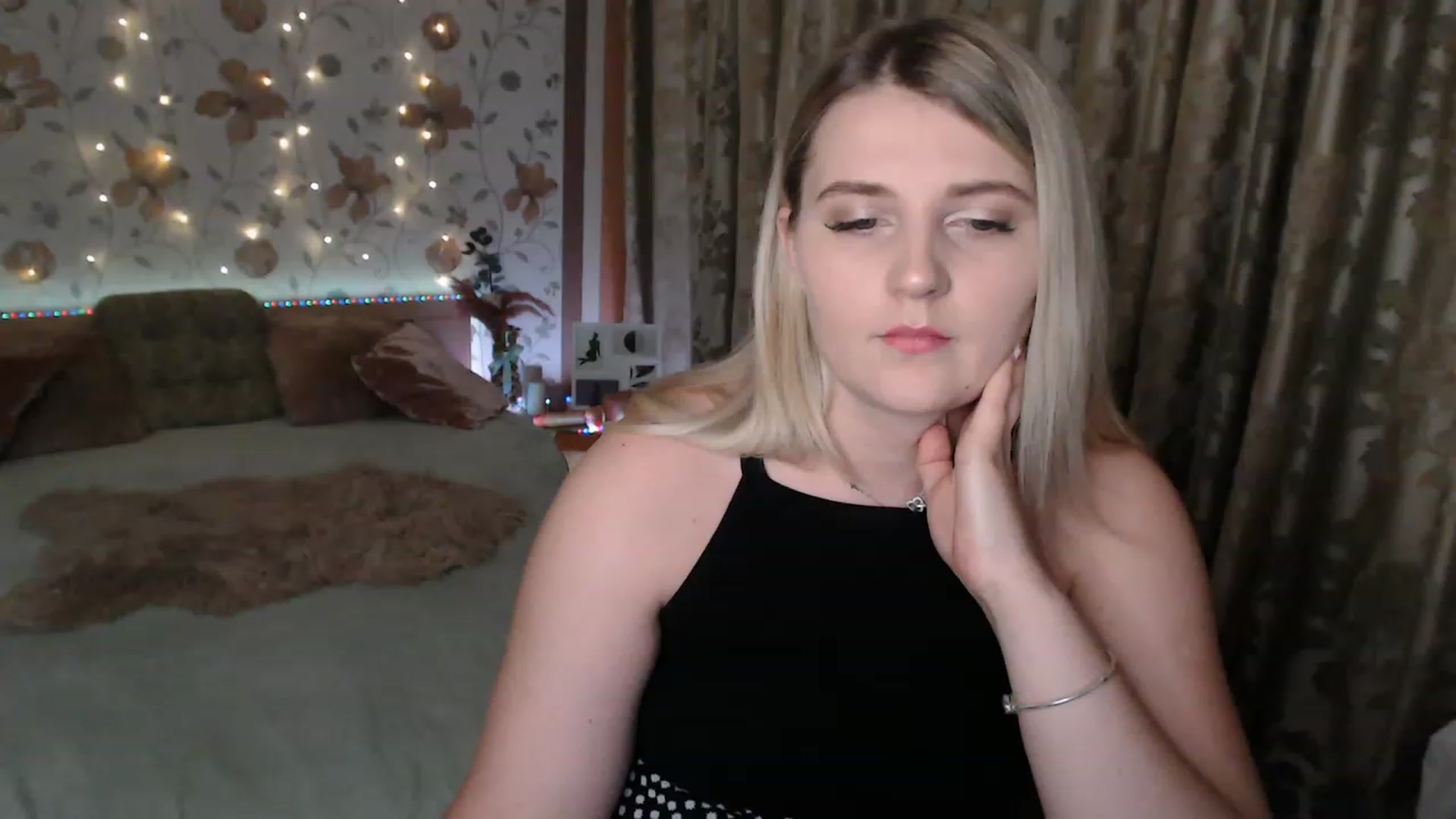 Gallery image thumbnail from Nice_Ass007's myfreecams stream on, 08/10/2023, 21:46 image 19 of 20