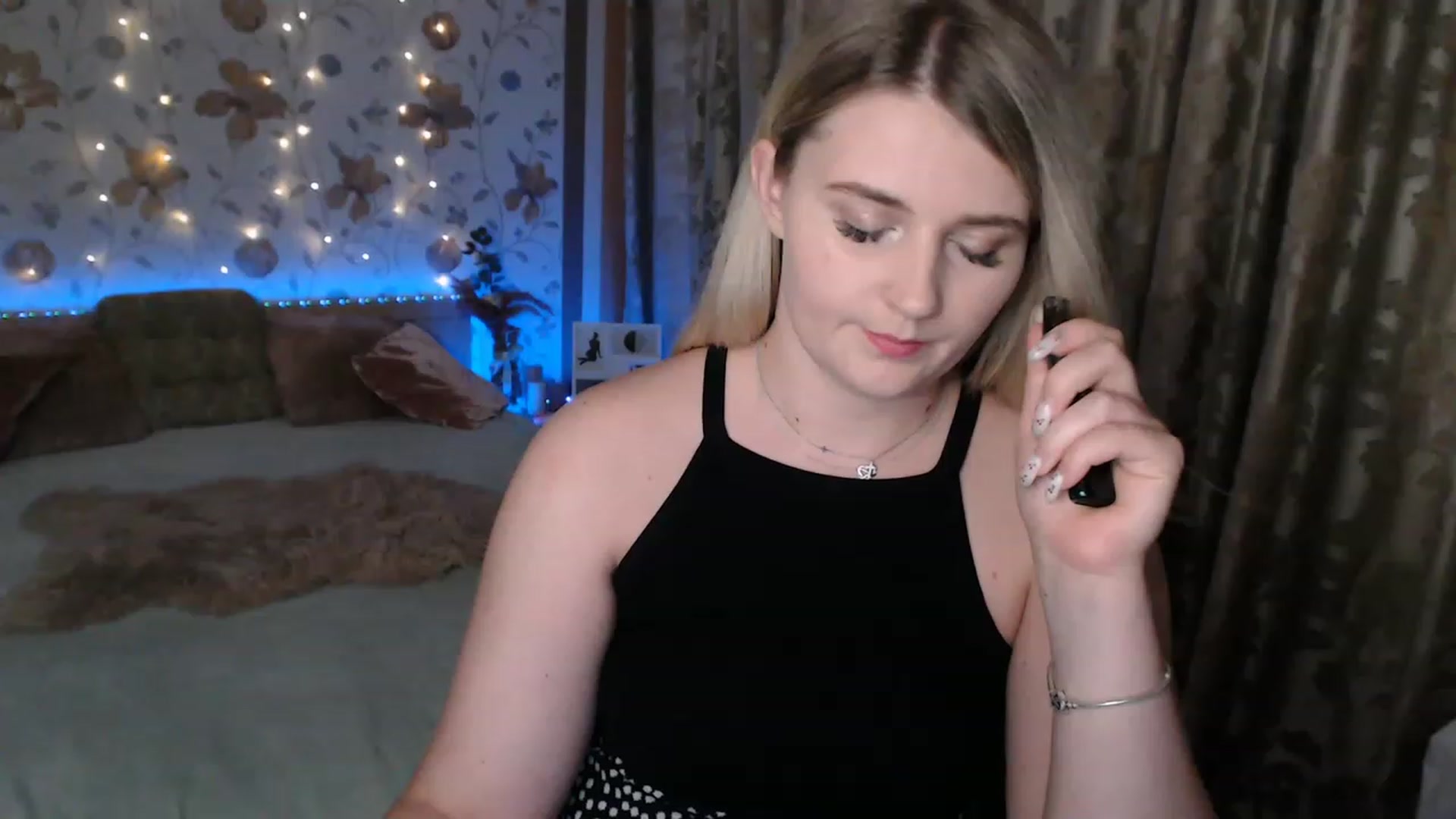Gallery image thumbnail from Nice_Ass007's myfreecams stream on, 08/10/2023, 21:46 image 8 of 20