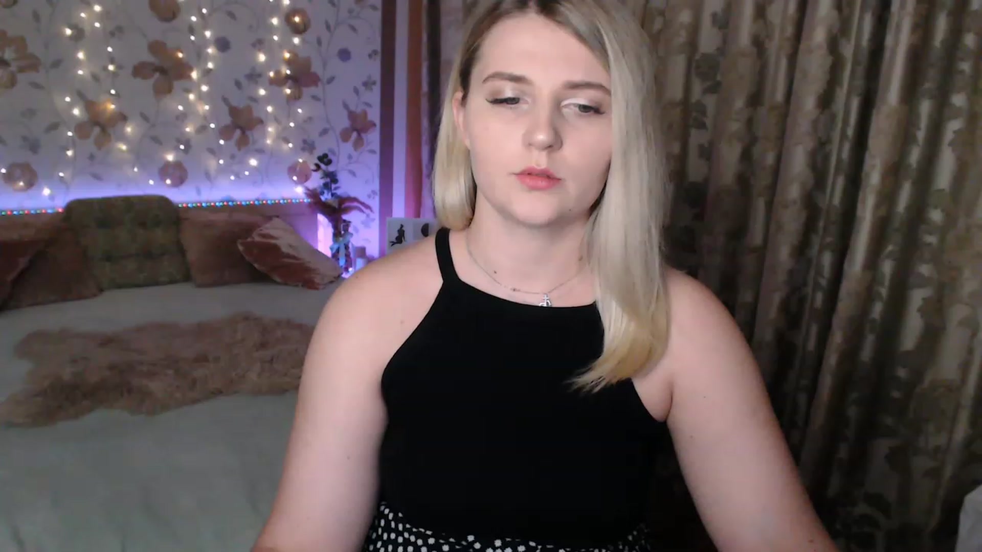 Gallery image thumbnail from Nice_Ass007's myfreecams stream on, 08/10/2023, 21:46 image 6 of 20