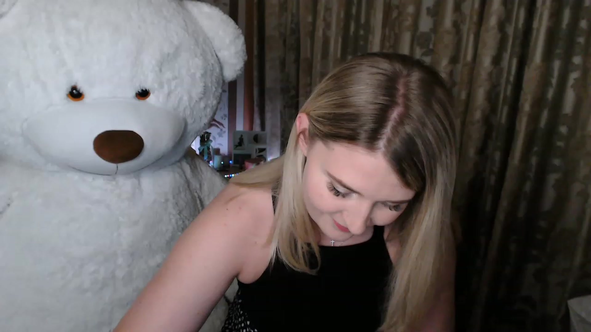 Gallery image thumbnail from Nice_Ass007's myfreecams stream on, 08/10/2023, 23:09 image 19 of 20
