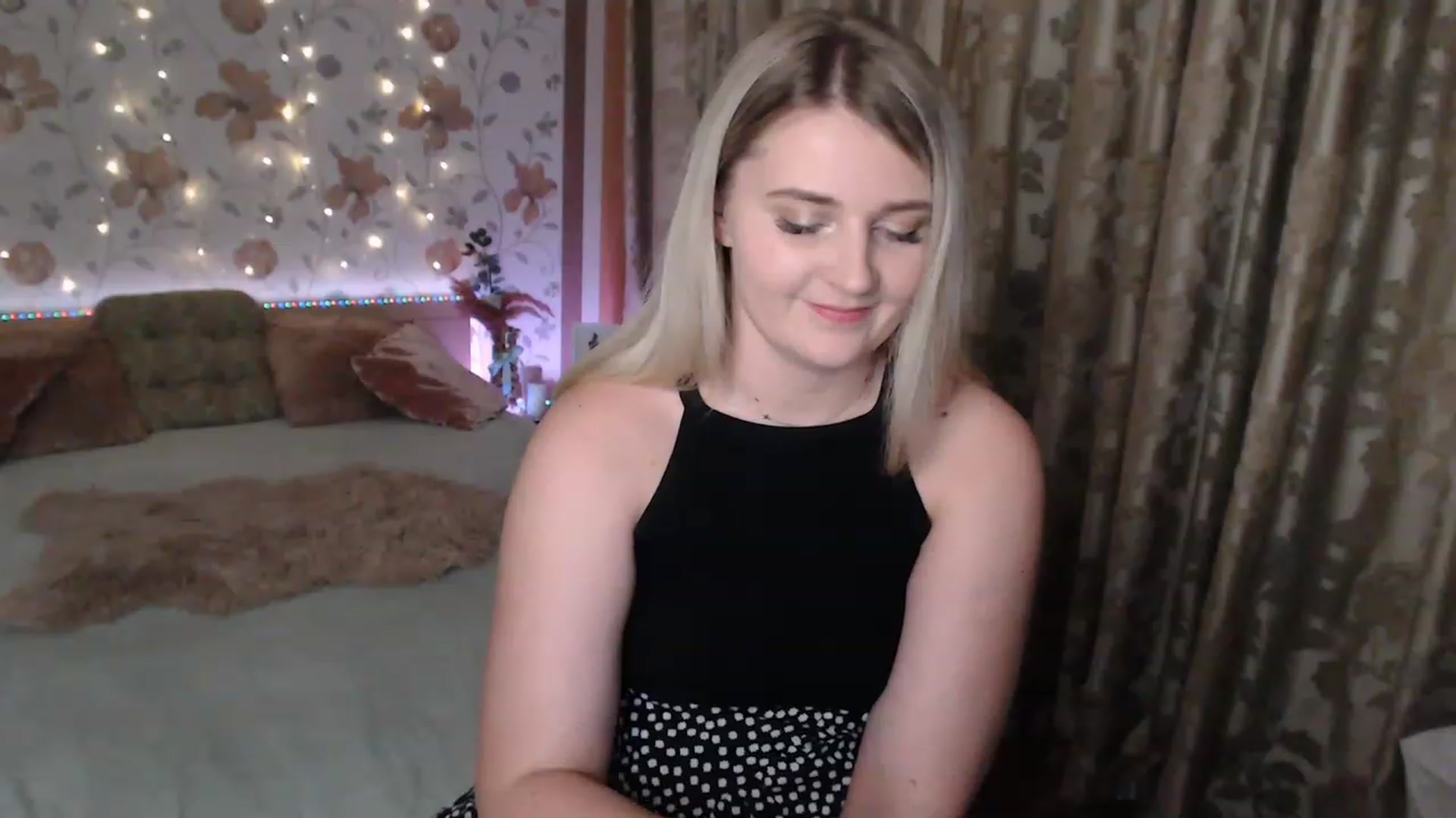 Gallery image thumbnail from Nice_Ass007's myfreecams stream on, 08/10/2023, 23:09 image 5 of 20