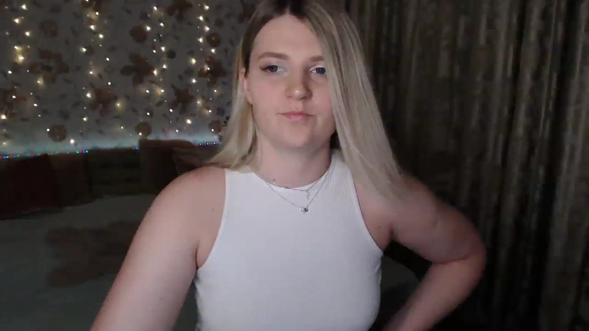 Gallery image thumbnail from Nice_Ass007's myfreecams stream on, 08/12/2023, 20:07 image 3 of 20
