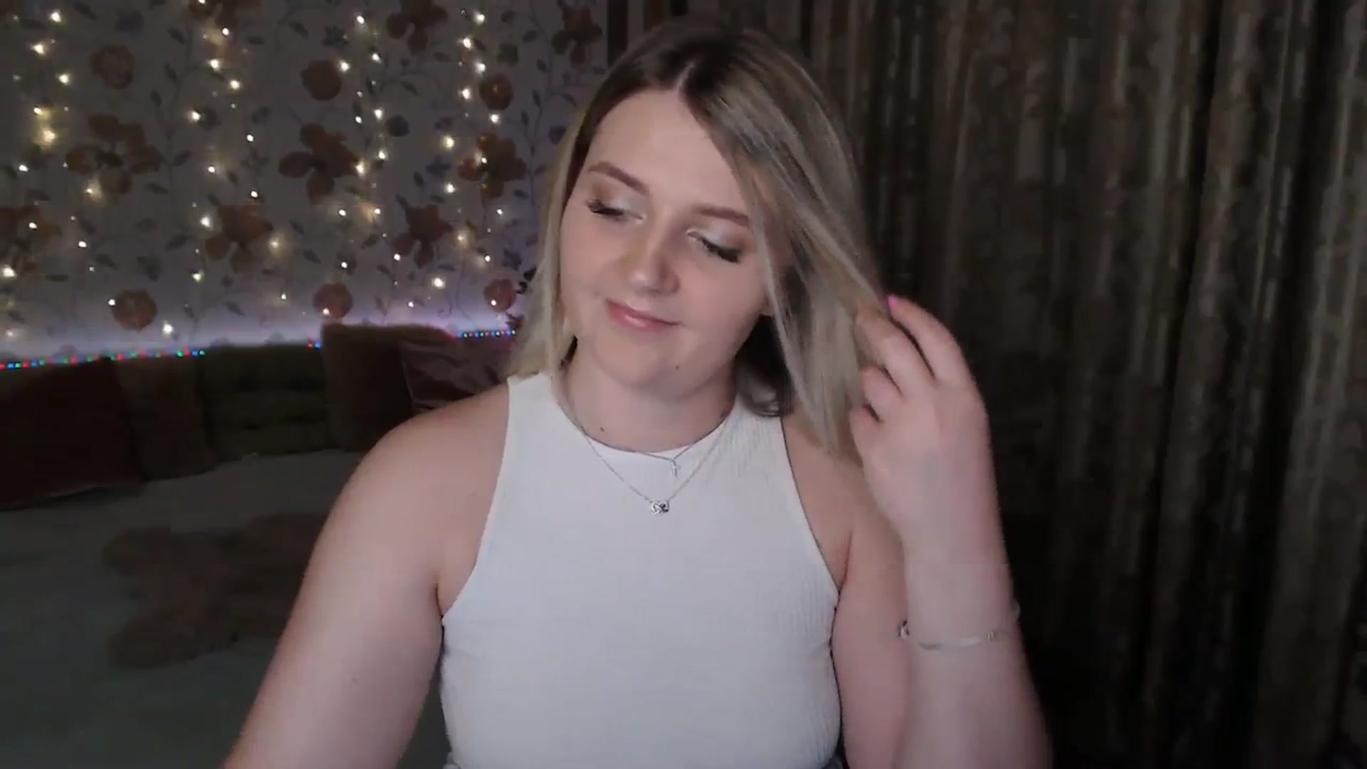 Gallery image thumbnail from Nice_Ass007's myfreecams stream on, 08/12/2023, 20:07 image 5 of 20