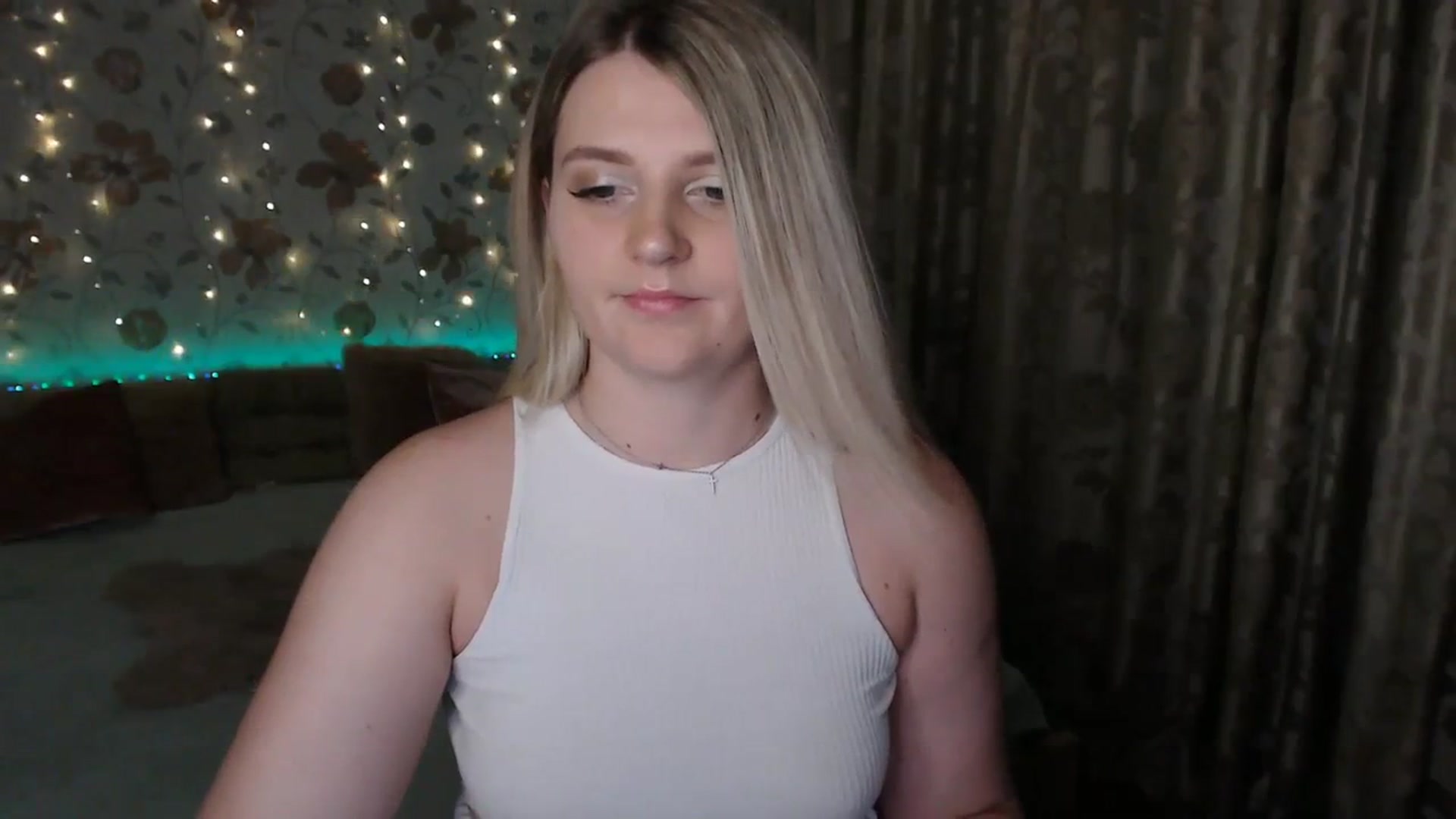 Gallery image thumbnail from Nice_Ass007's myfreecams stream on, 08/12/2023, 20:07 image 10 of 20