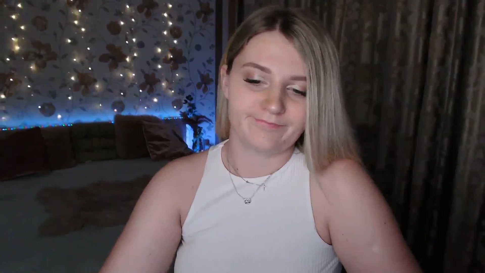 Gallery image thumbnail from Nice_Ass007's myfreecams stream on, 08/12/2023, 21:24 image 4 of 20