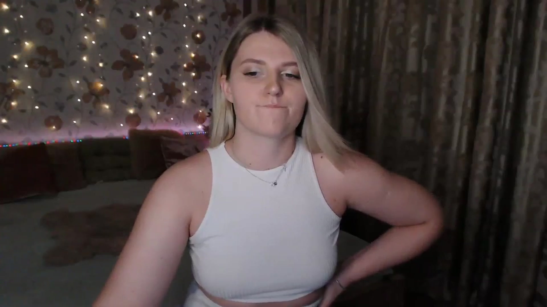 Gallery image thumbnail from Nice_Ass007's myfreecams stream on, 08/12/2023, 21:24 image 20 of 20