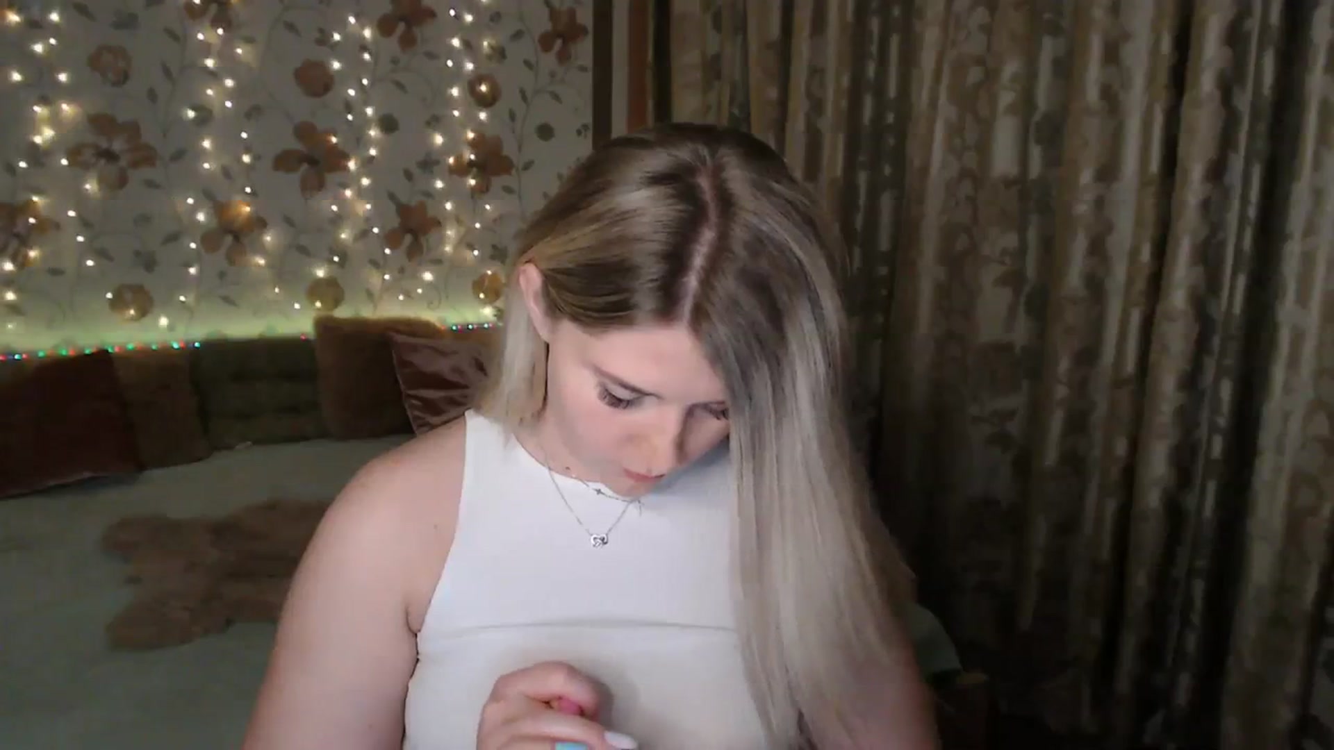 Gallery image thumbnail from Nice_Ass007's myfreecams stream on, 08/12/2023, 21:24 image 2 of 20
