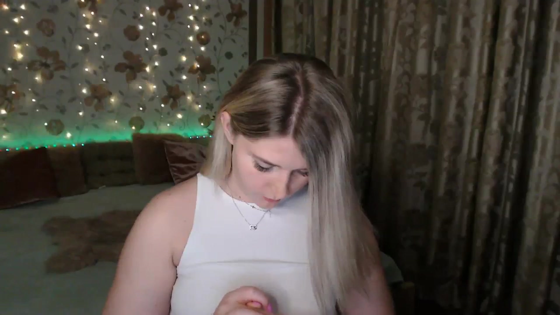 Gallery image thumbnail from Nice_Ass007's myfreecams stream on, 08/12/2023, 21:24 image 3 of 20