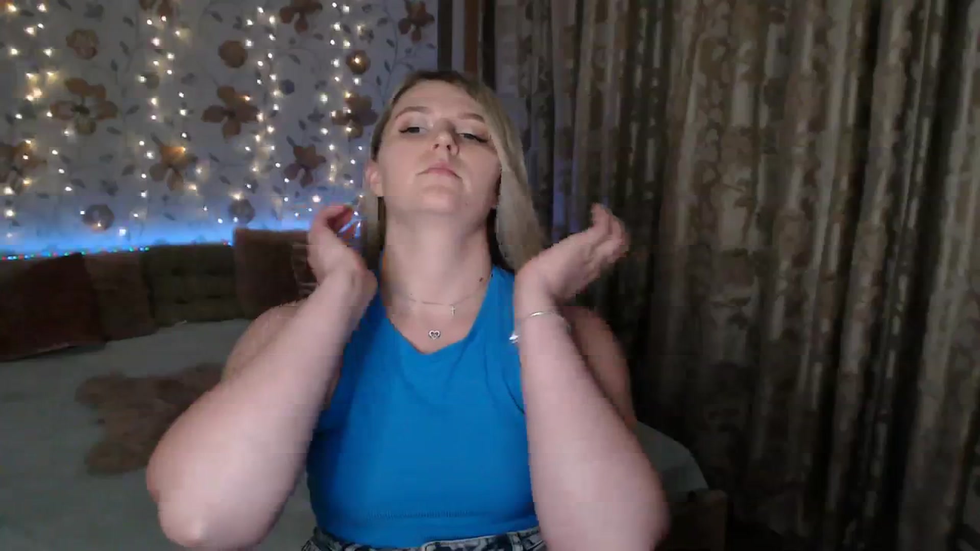 Gallery image thumbnail from Nice_Ass007's myfreecams stream on, 08/13/2023, 24:30 image 17 of 20