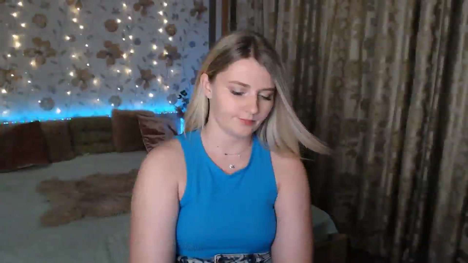 Gallery image thumbnail from Nice_Ass007's myfreecams stream on, 08/13/2023, 24:29 image 5 of 20