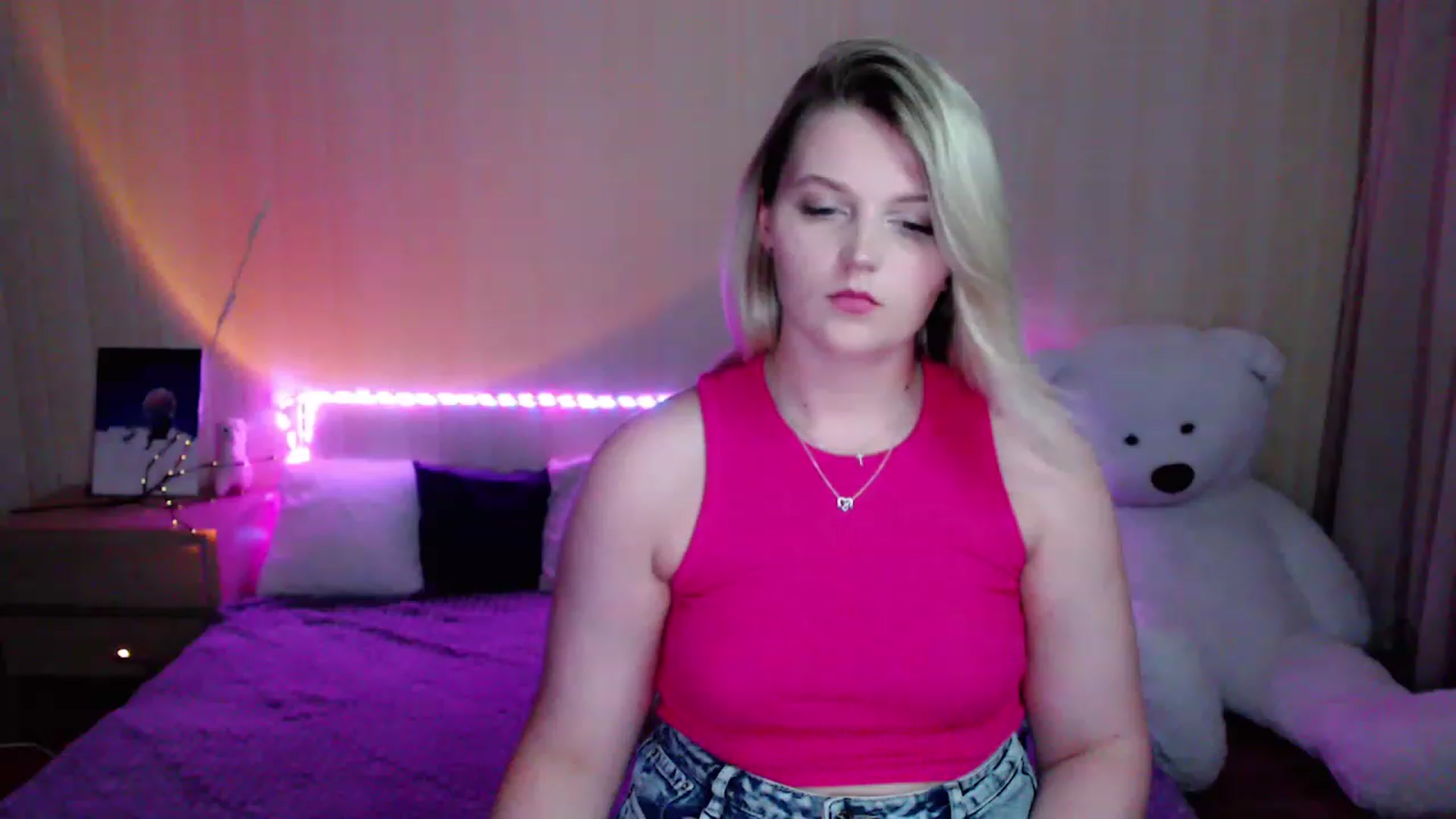 Gallery image thumbnail from Nice_Ass007's myfreecams stream on, 08/16/2023, 20:16 image 9 of 20
