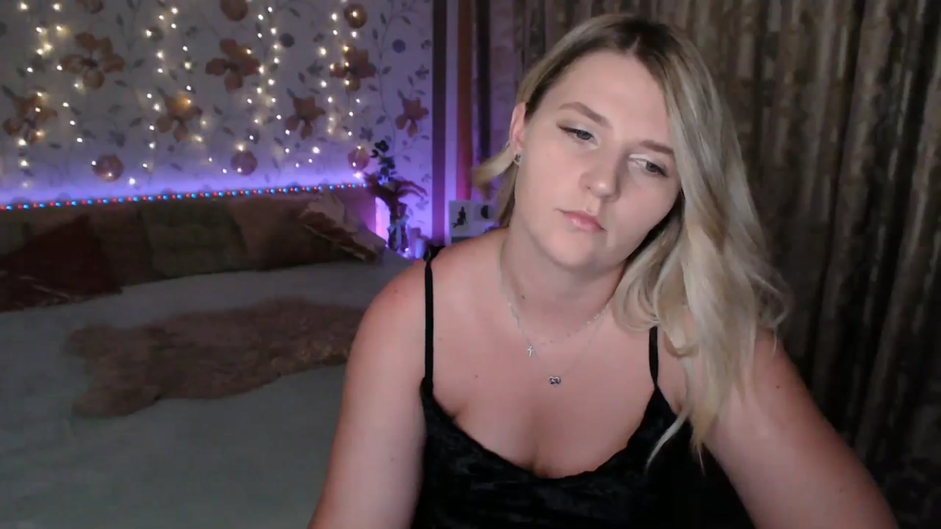 Gallery image thumbnail from Nice_Ass007's myfreecams stream on, 08/19/2023, 19:53 image 12 of 20