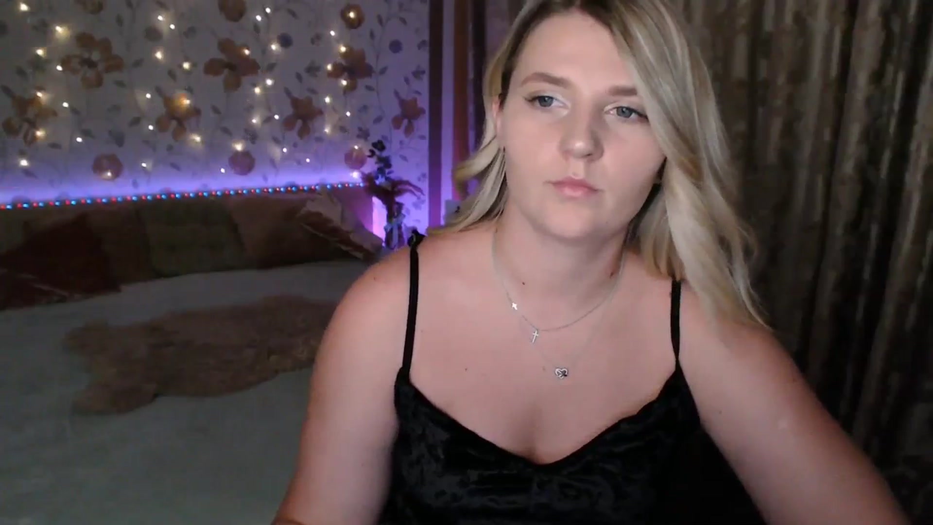 Gallery image thumbnail from Nice_Ass007's myfreecams stream on, 08/19/2023, 19:53 image 18 of 20