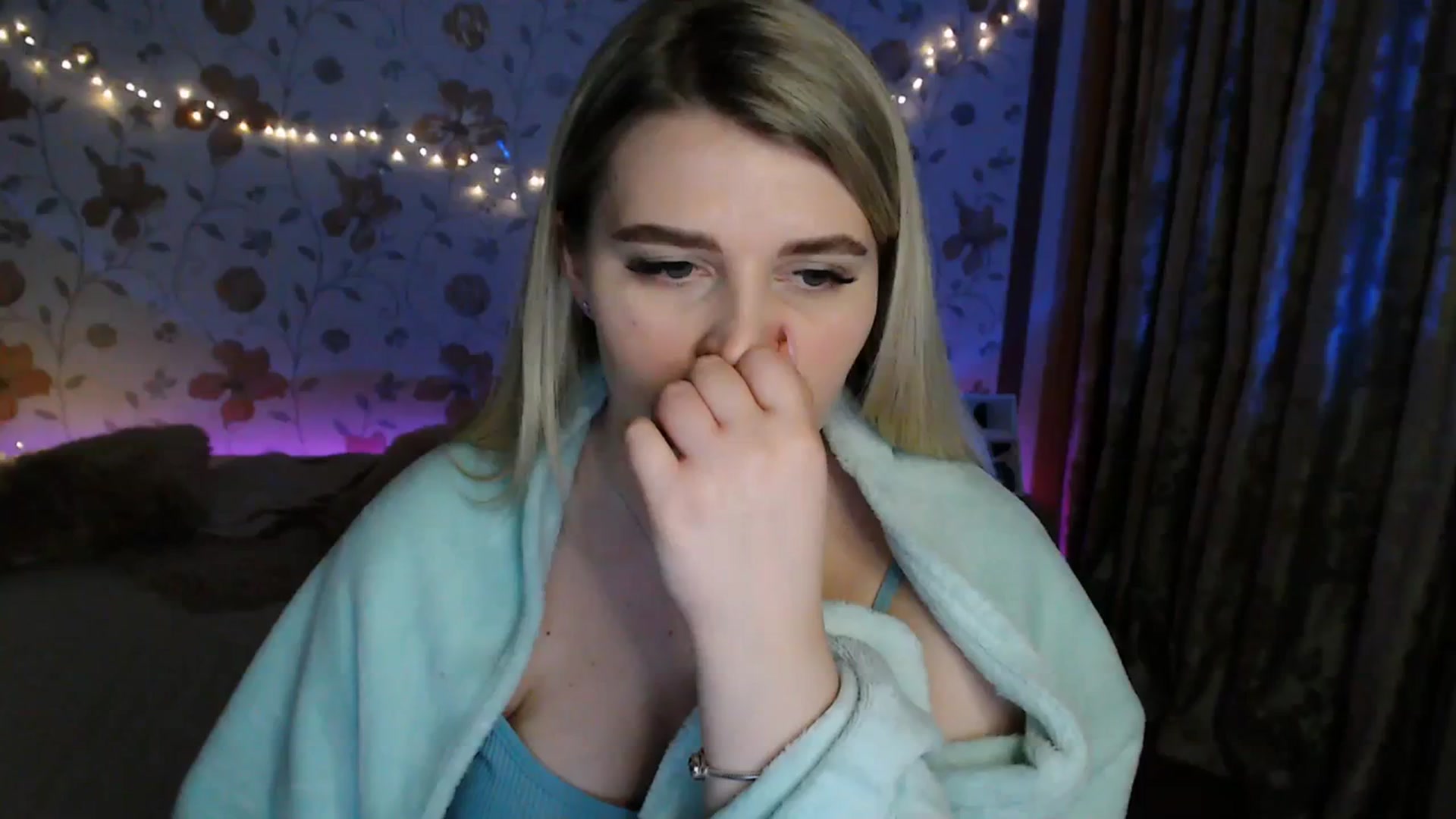 Gallery image thumbnail from Nice_Ass007's myfreecams stream on, 11/24/2023, 03:31 image 13 of 20