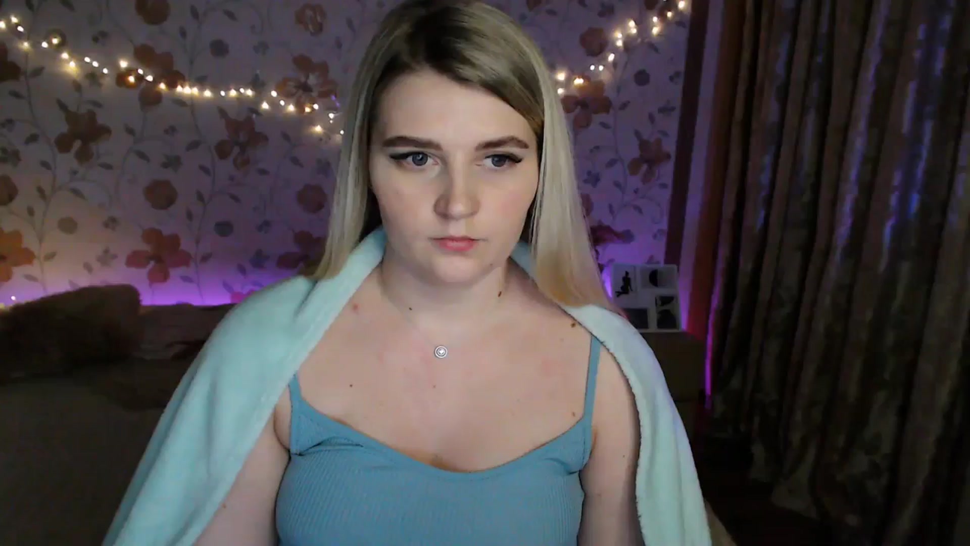 Gallery image thumbnail from Nice_Ass007's myfreecams stream on, 11/24/2023, 03:31 image 1 of 20